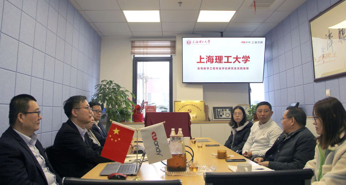 Implement the Integration of enterprises with vocational schools and universities (1)